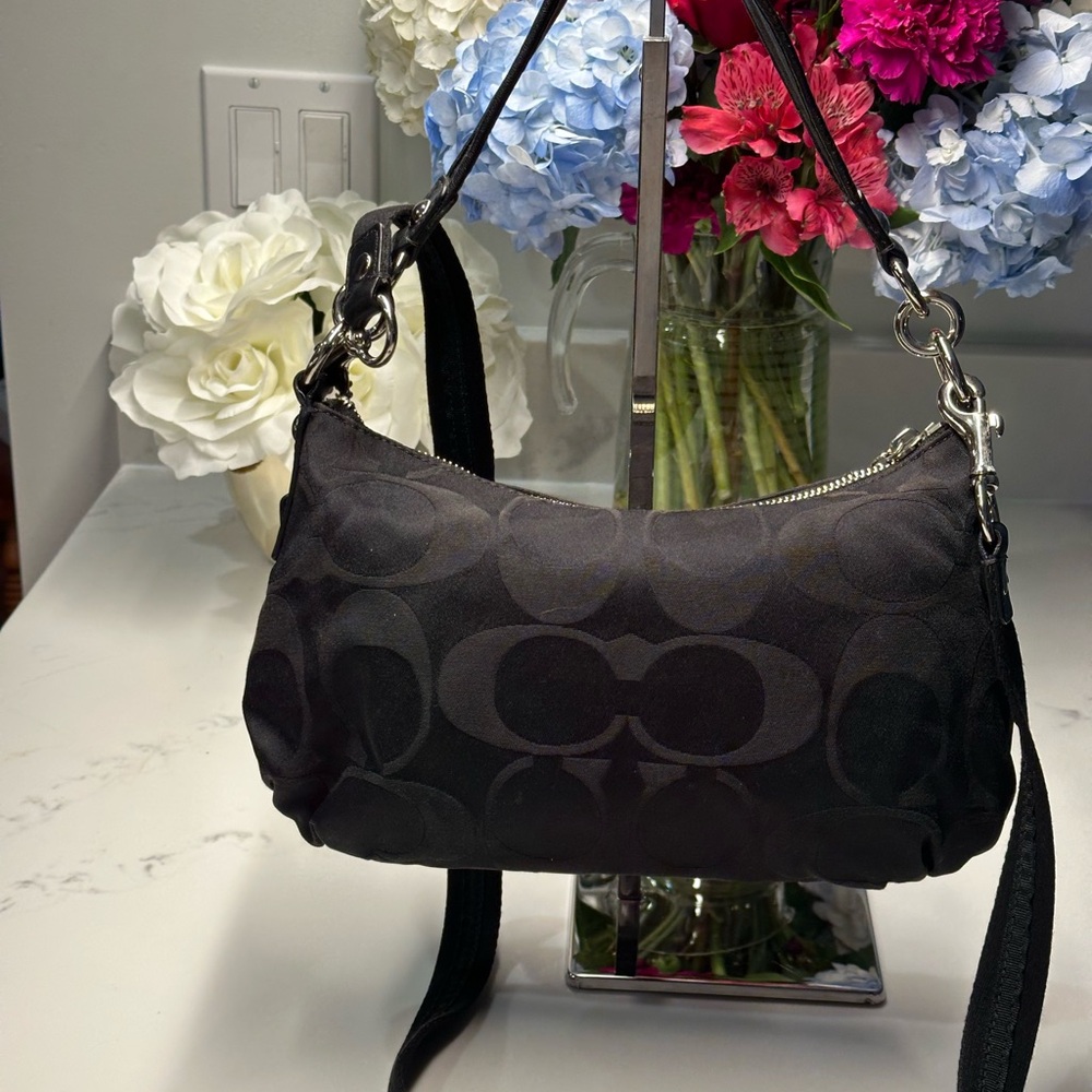 Coach Black Signature Jacquard Shoulder Bag with Silver Hardware - Picture 2 of 14